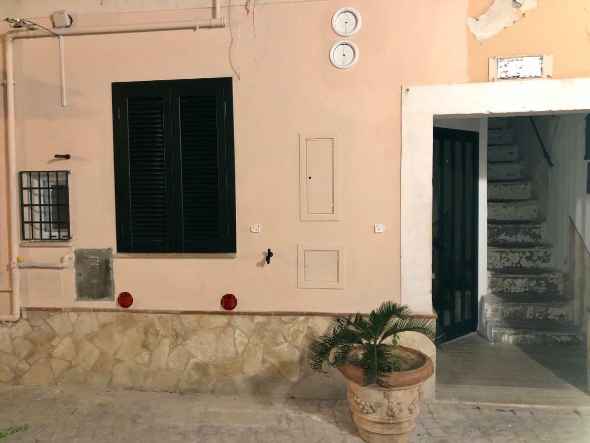 Vicolo Dei Pescatori Terracina Apartamento Exterior foto